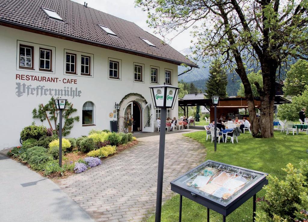 Landgasthof Pfeffermuehle Kotschach-Mauthen Extérieur photo