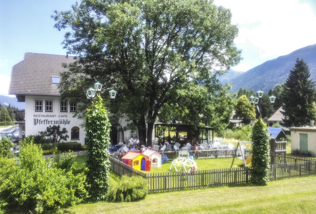 Landgasthof Pfeffermuehle Kotschach-Mauthen Extérieur photo